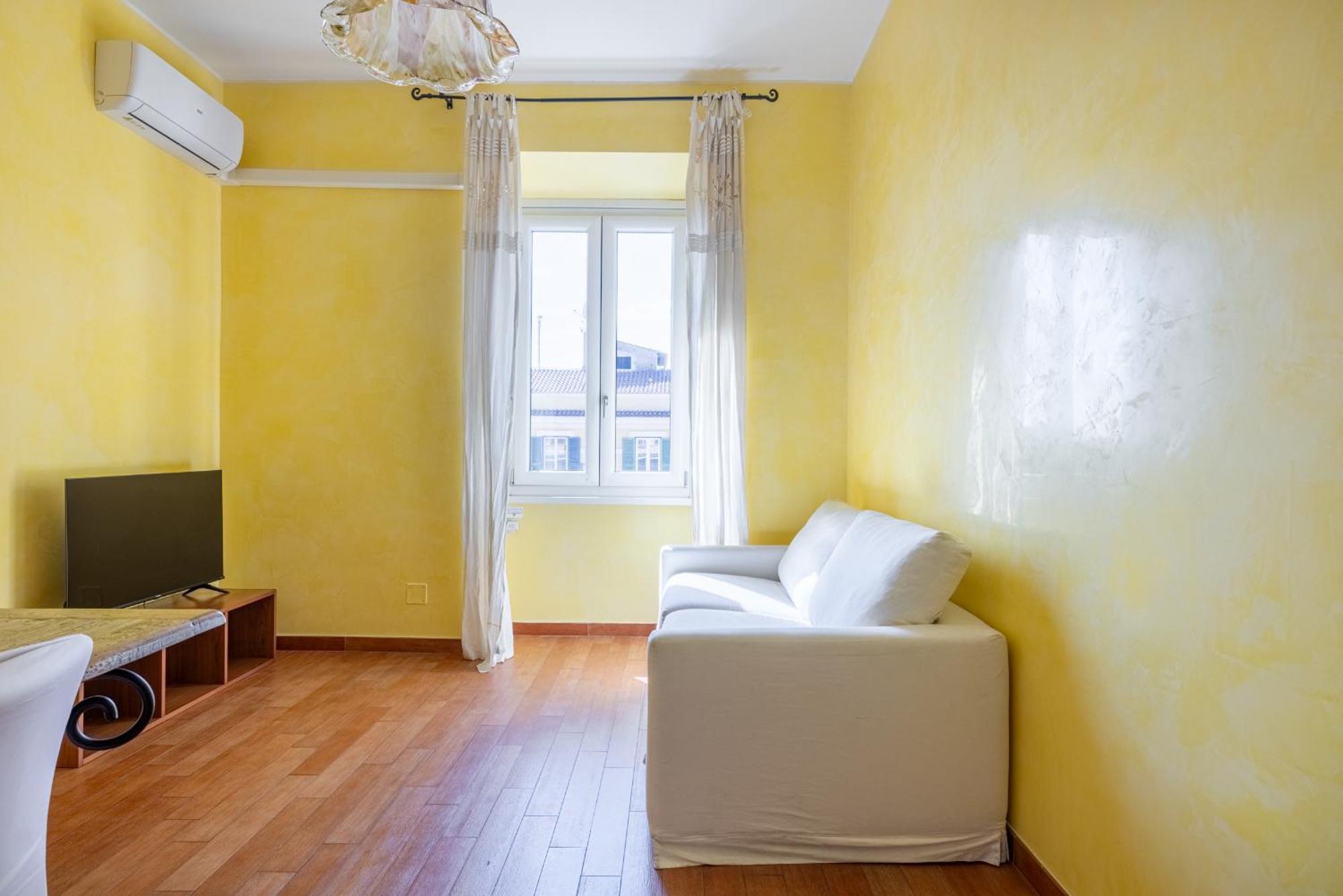 Emanuele Filiberto - B&d Apts Rome